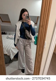 files/girl-wearing-clothes-mirror-selfie-260nw-2737034745.webp